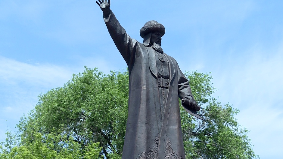 Жалаңаш, жалаңаш жас африкалық жігіттердің фотосуреттерін қараңыз